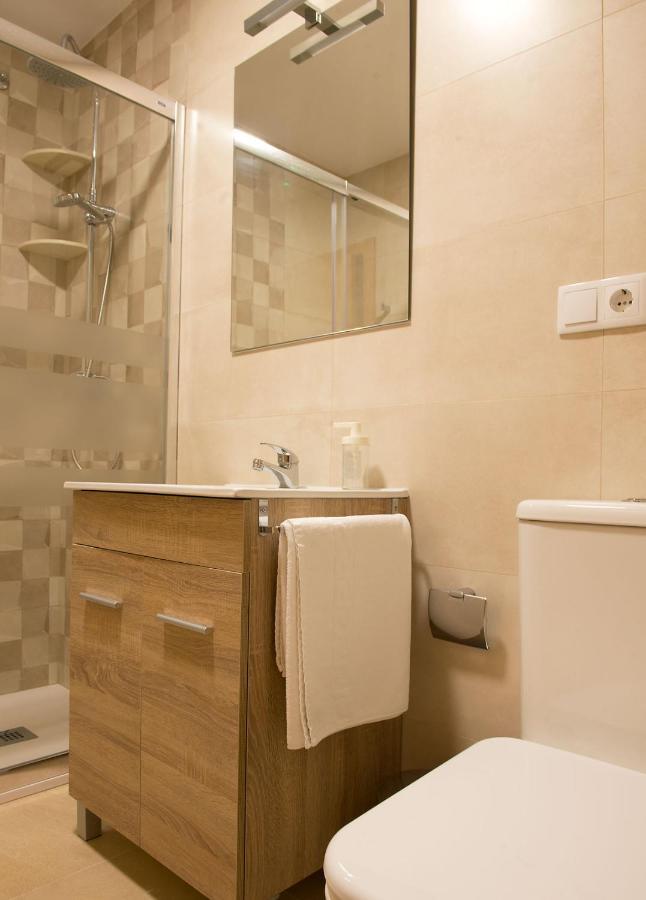Hotel La Puerta De Arzua Ngoại thất bức ảnh