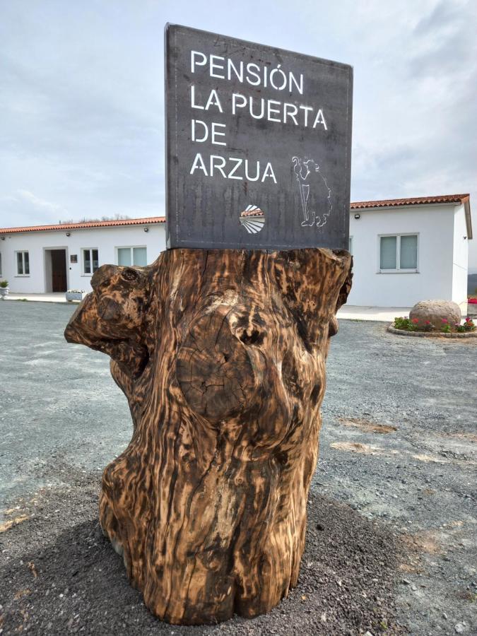 Hotel La Puerta De Arzua Ngoại thất bức ảnh